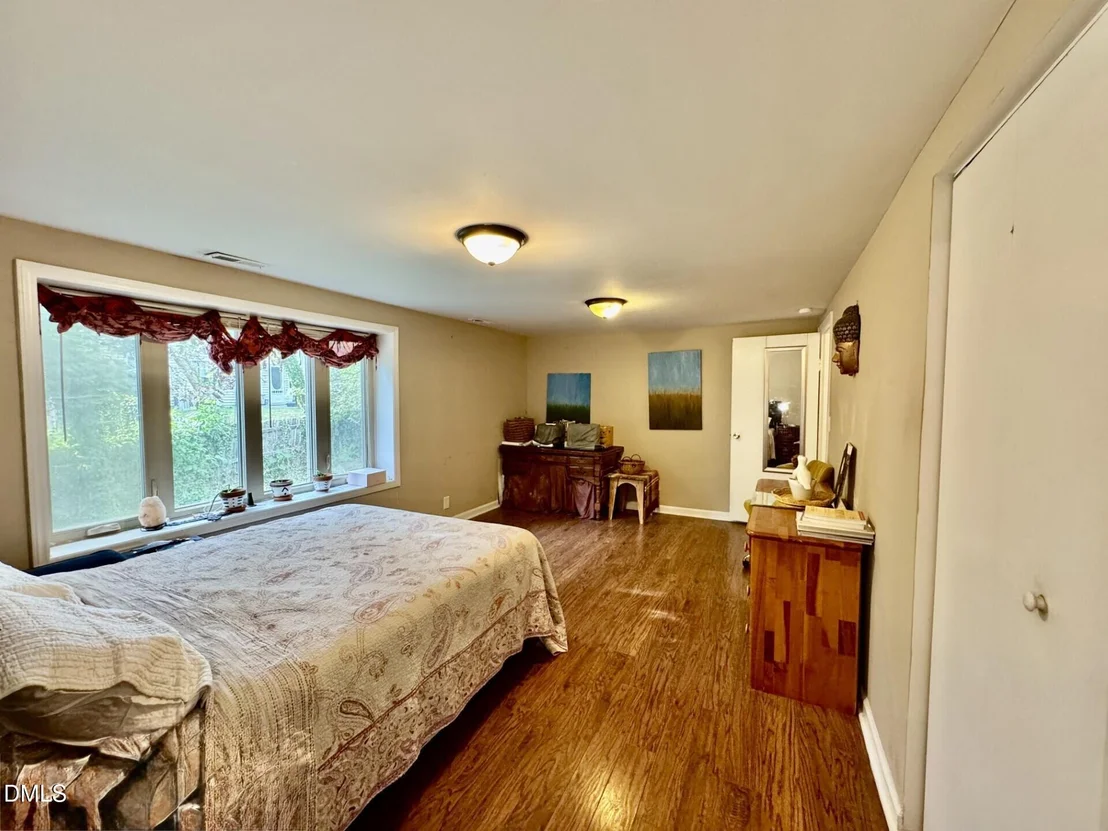 Photo of 3120 Gibson Road
