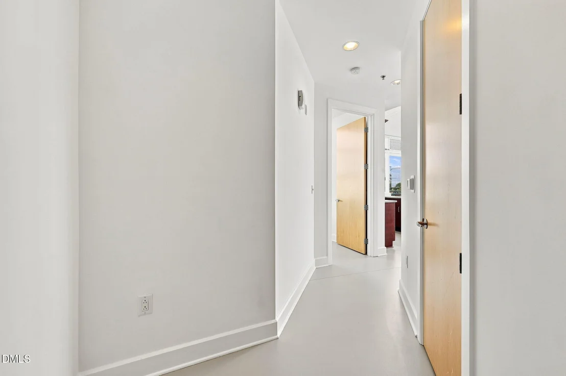 Photo of Unit 402 at 2608 Erwin Road