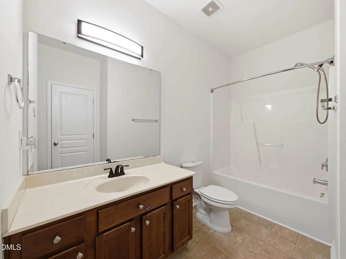 Photo of 2109 Pear Tree Lane