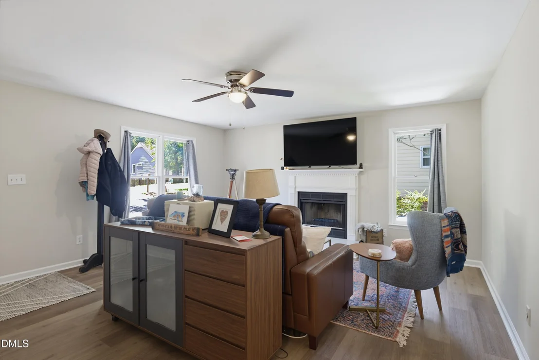 Photo of 3500 Castlegate Drive