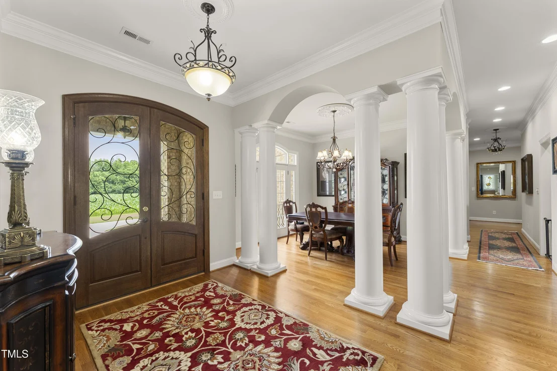 Photo of 5633 Baptist Assembly Road