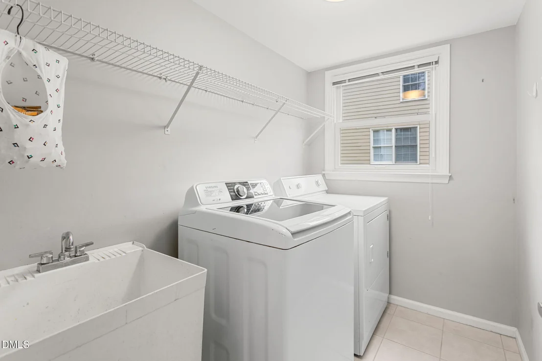 Photo of 207 Windhover Drive