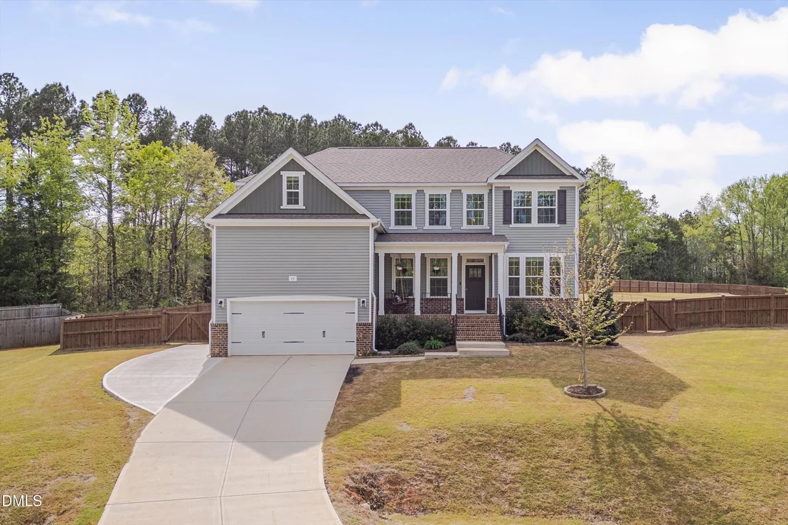Photo of 15 Oxer Drive