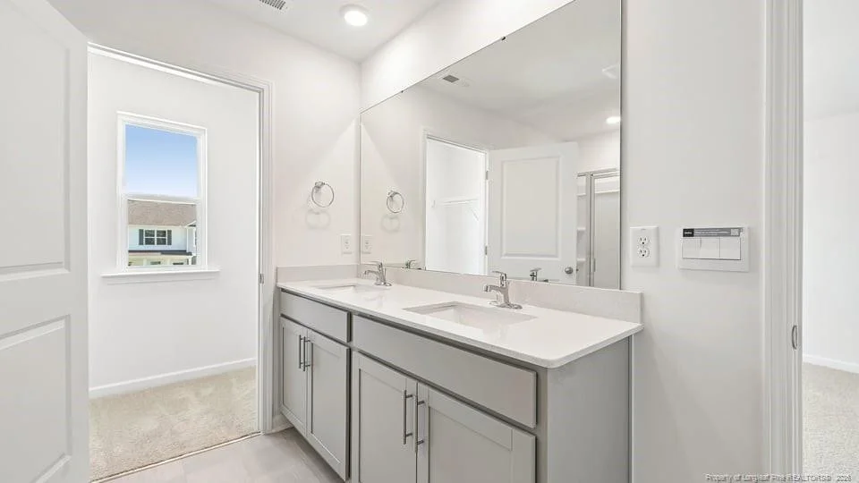 Photo of 318 Meade Drive