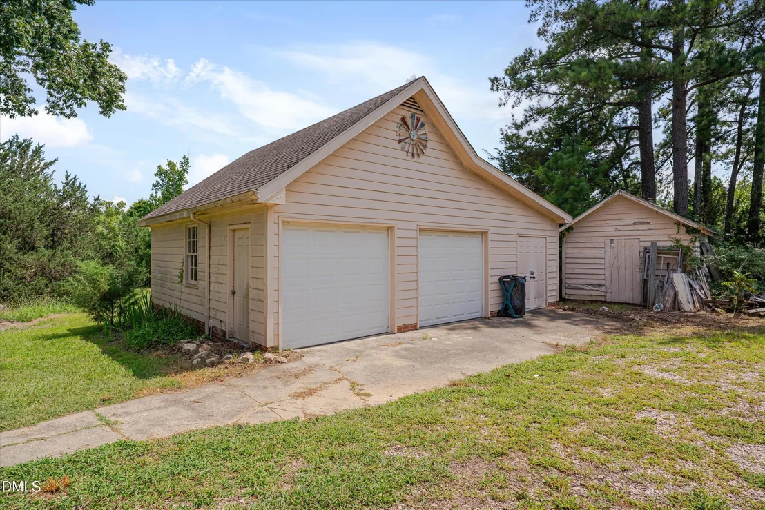Photo of 3795 Graham Sherron Road