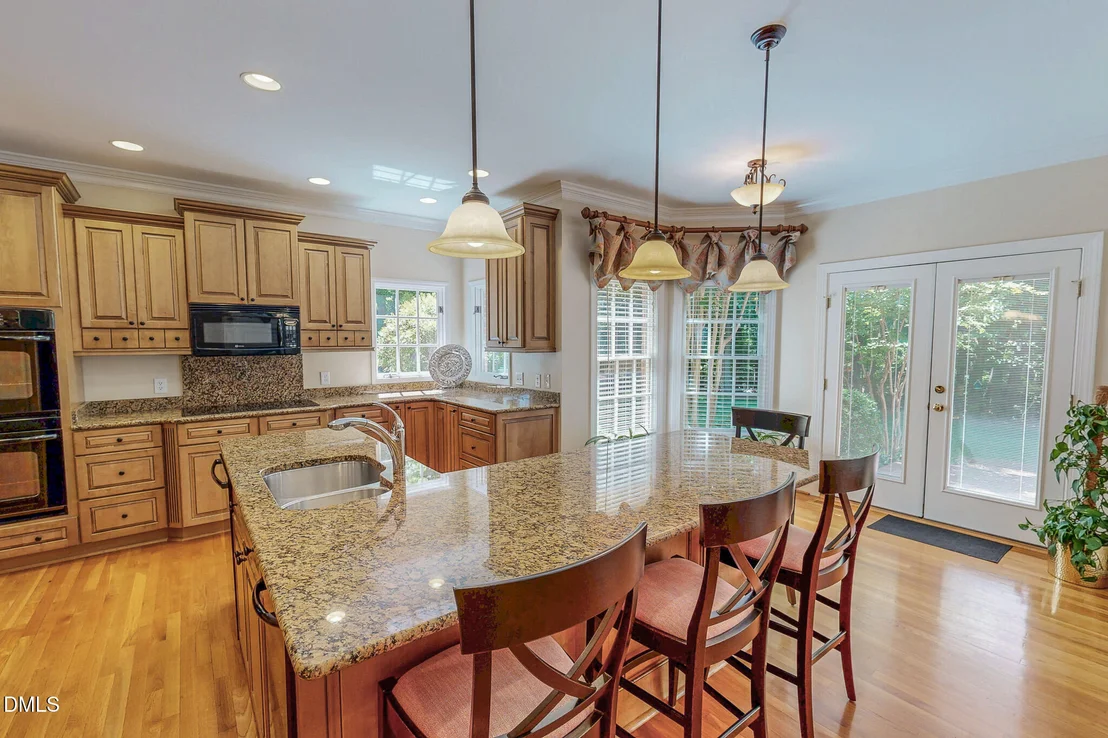 Photo of 355 Denada Path