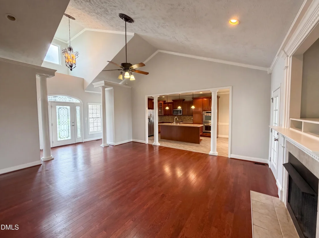 Photo of 824 Camwheel Drive
