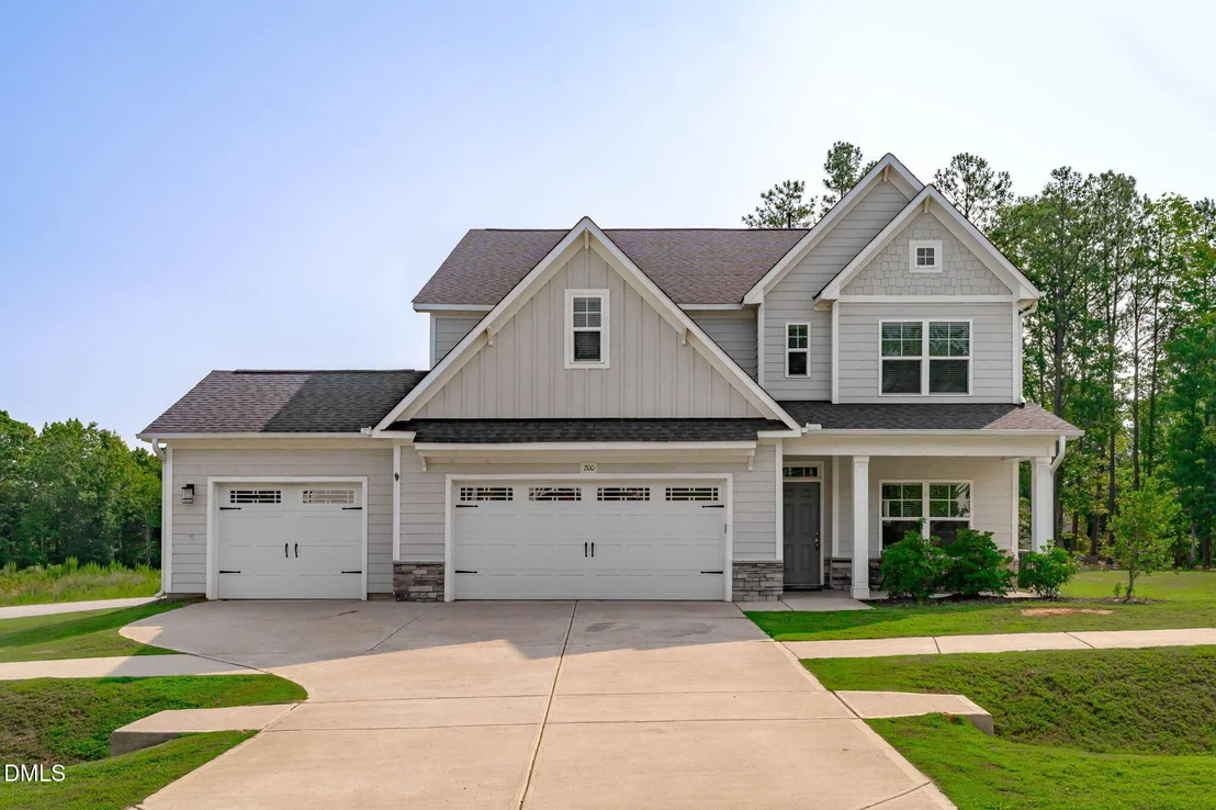 Photo of 200 Sutherland Drive