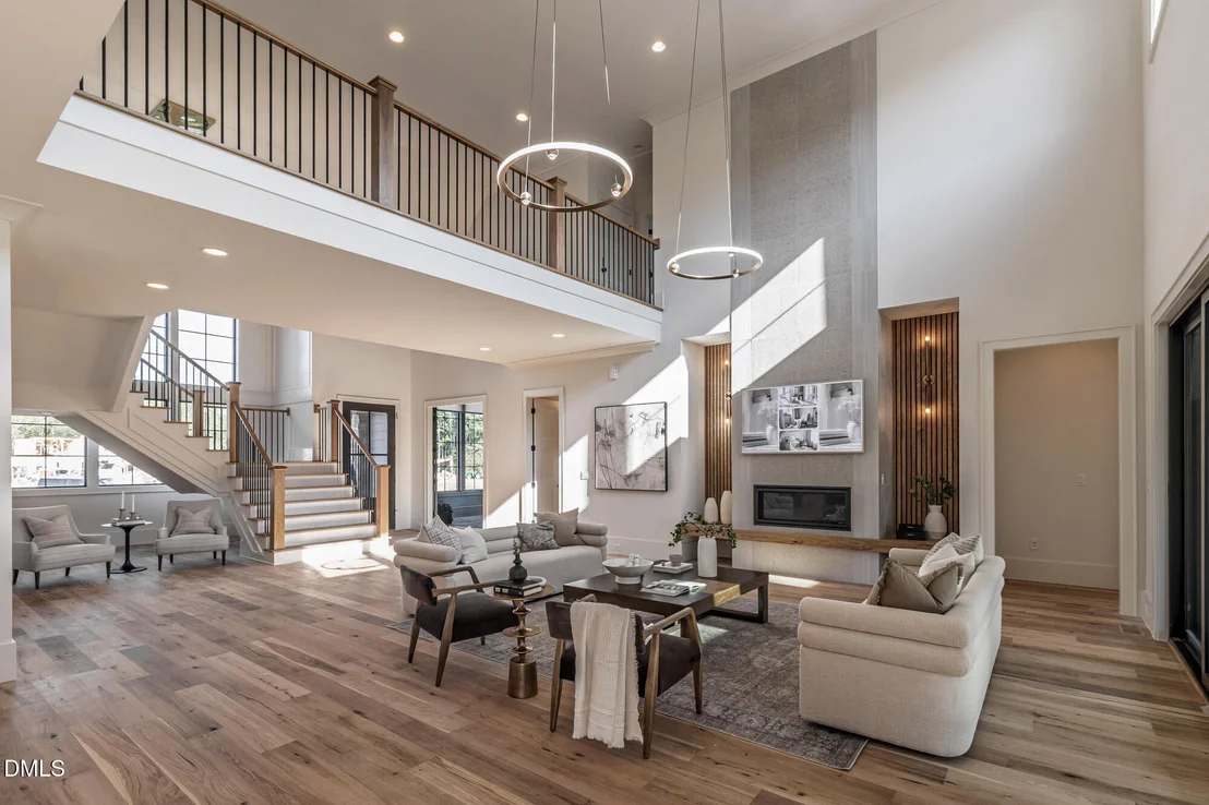 Photo of 98 Summit Terrace Drive