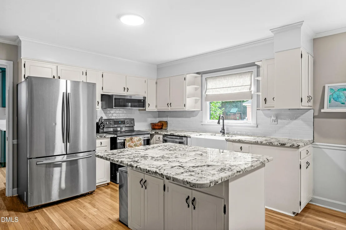 Photo of 1110 Chestnut Drive
