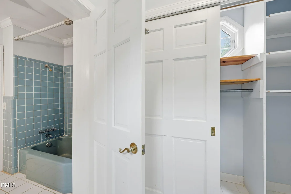 Photo of 212 Hillcrest Drive
