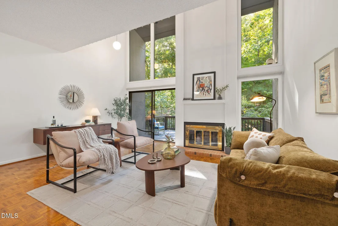 Photo of Unit B at 706 Constitution Drive