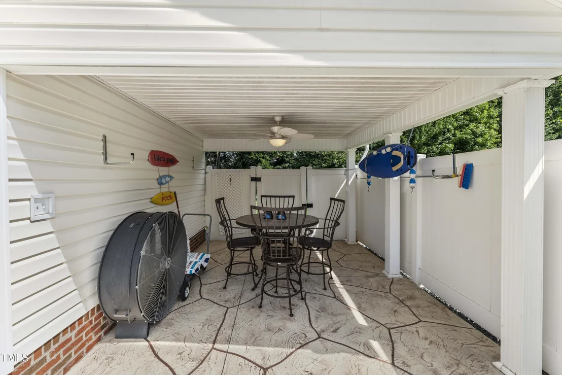 Photo of 5633 Baptist Assembly Road