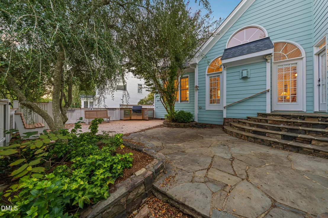 Photo of 408 Parkview Crescent