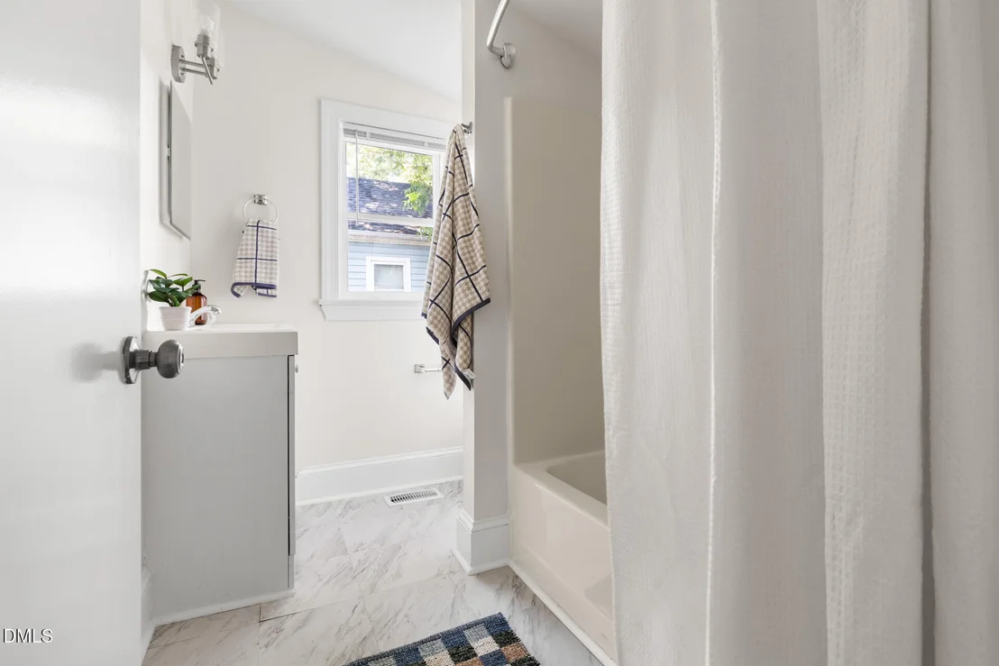 Photo of 310 Lyric Street