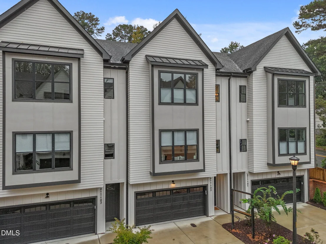 Photo of Unit 102 at 811 Maple Berry Lane