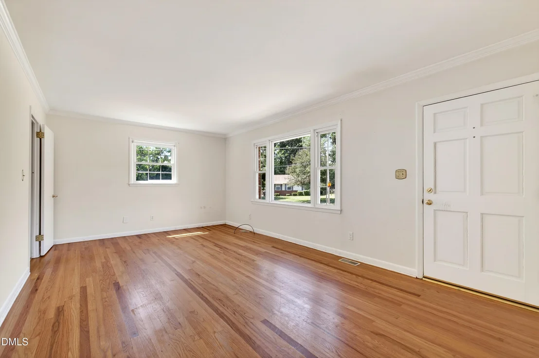 Photo of 2467 Milburnie Road