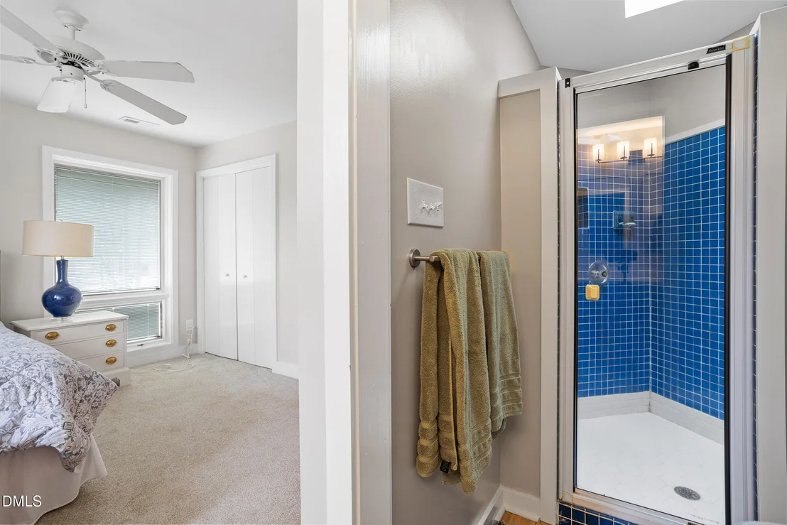 Photo of 996 Cleland Drive