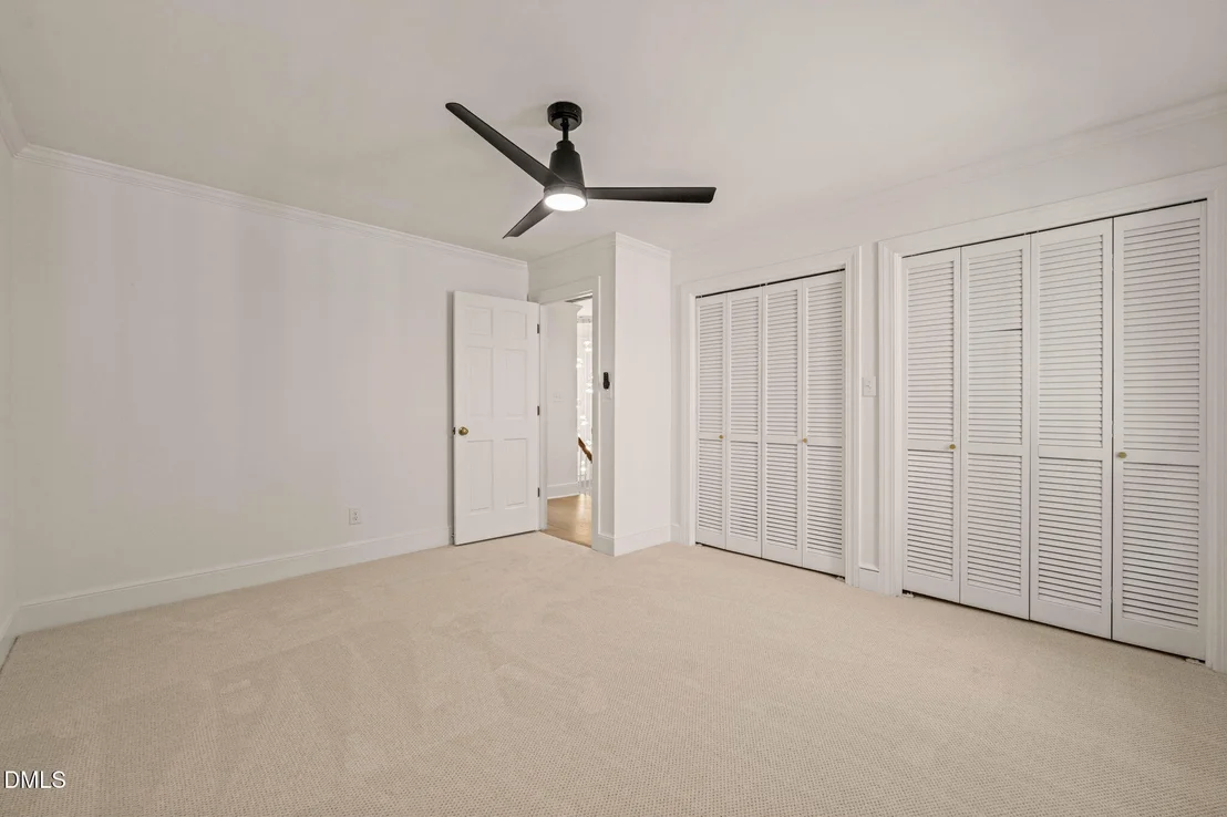 Photo of 2404 Beechview Court