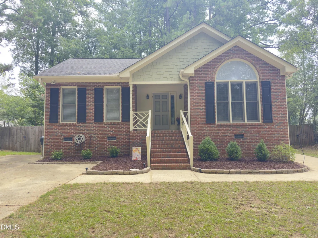 Photo of 100 Nicholson Road