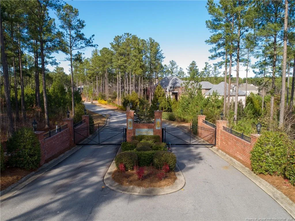Photo of 102 Broadlake (632) Lane