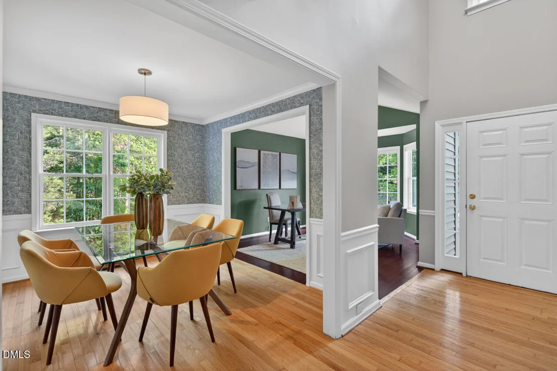 Photo of 2505 Summit Drive