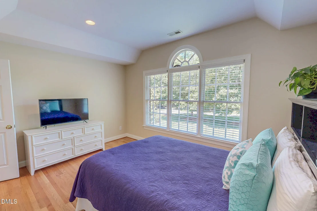Photo of 355 Denada Path