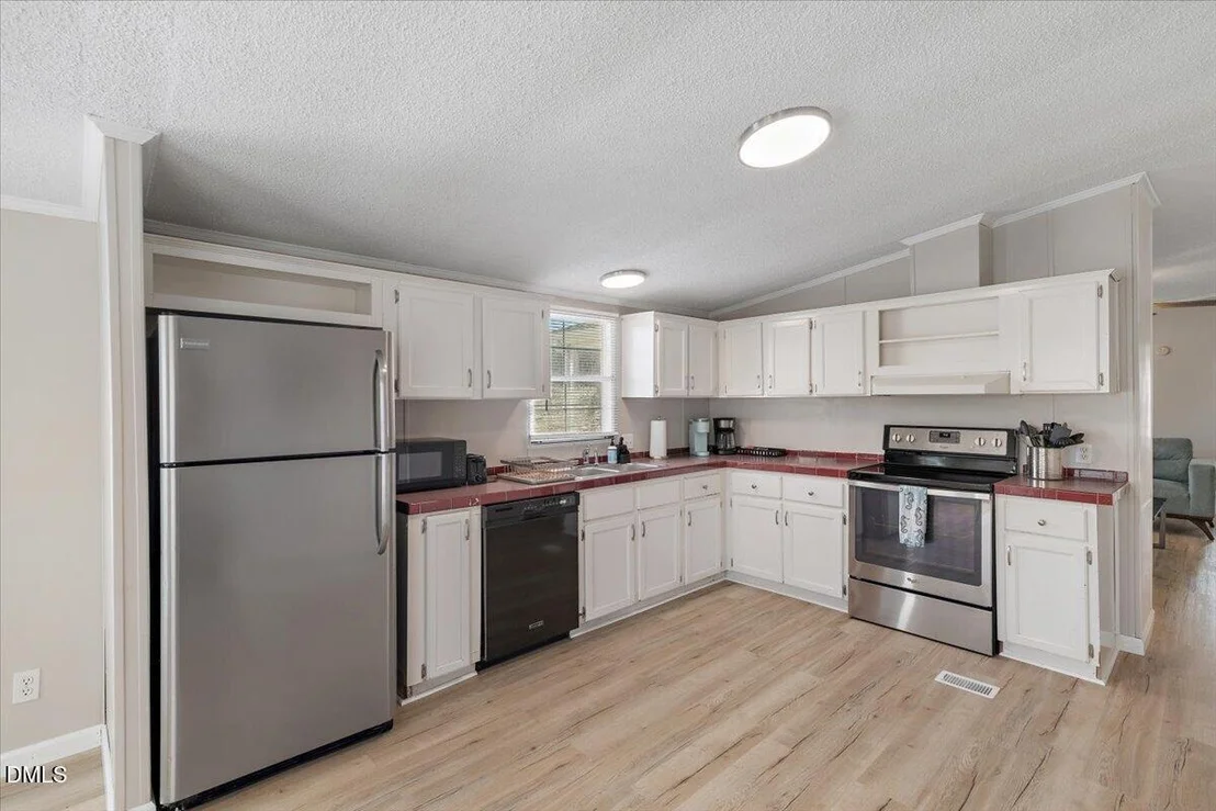 Photo of 333 Hunters Edge Drive