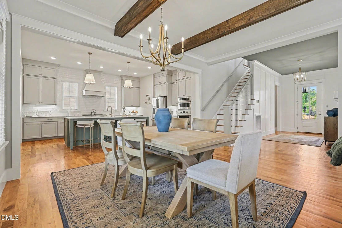 Photo of 501 Whitehall Circle