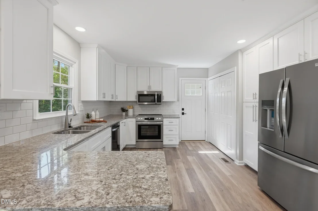 Photo of 5805 Newhall Road