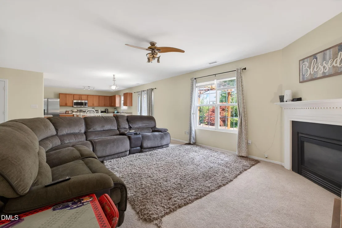 Photo of 1012 Breeze Lane