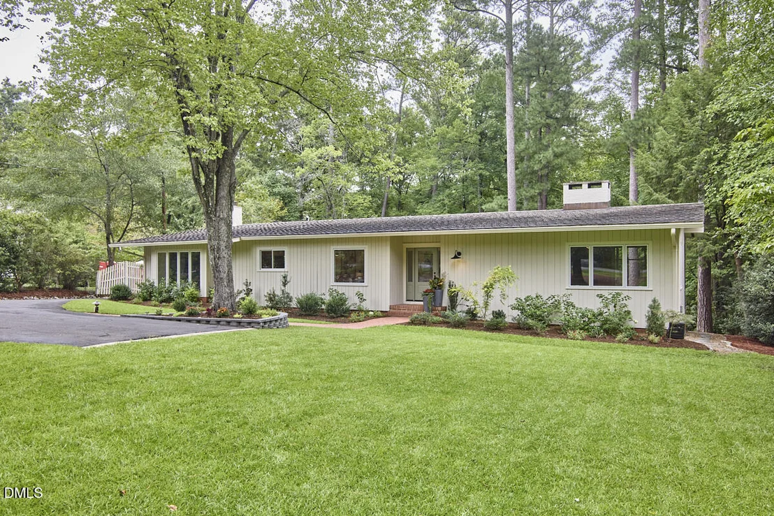 Photo of 3505 Rugby Road