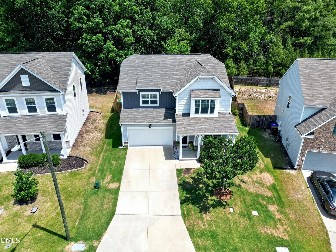Photo of 634 Starry Sky Drive