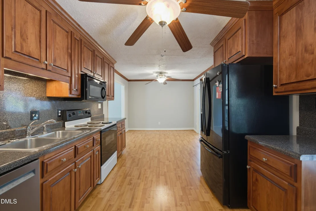 Photo of 1306 Claymore Drive