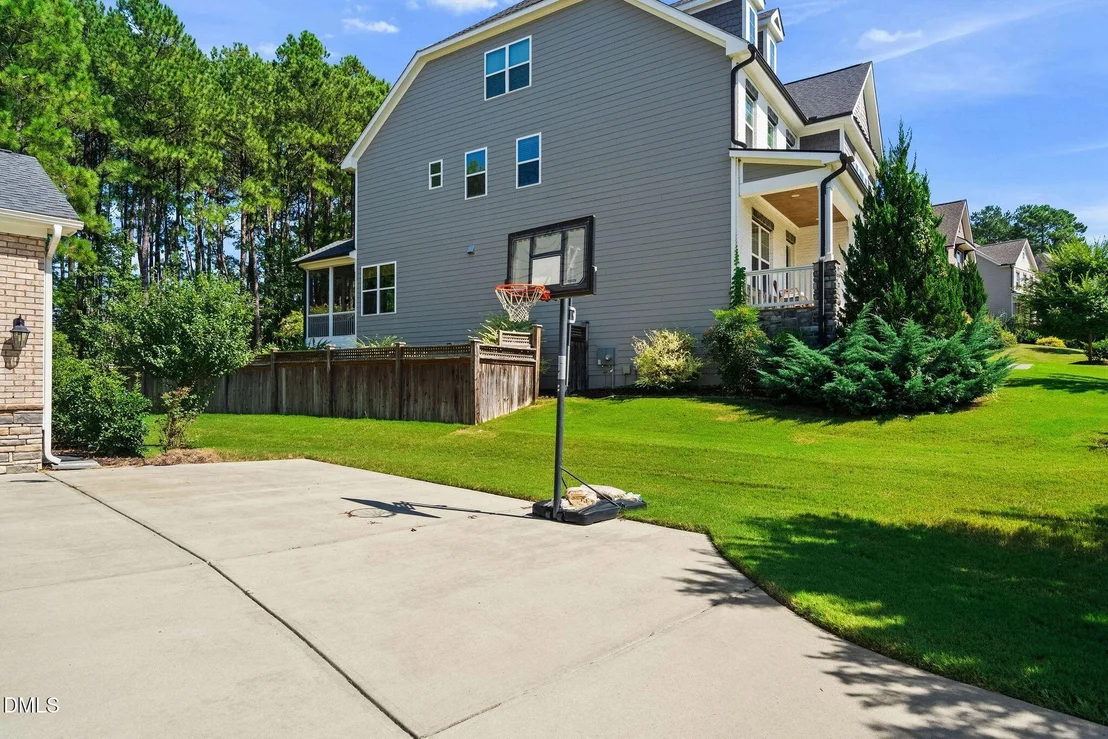 Photo of 240 Keythorpe Lane