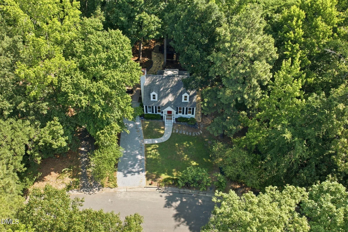 Photo of 1615 Valley Run