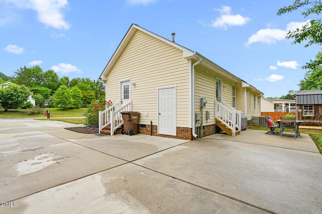 Photo of 1302 Durham Meadows Drive