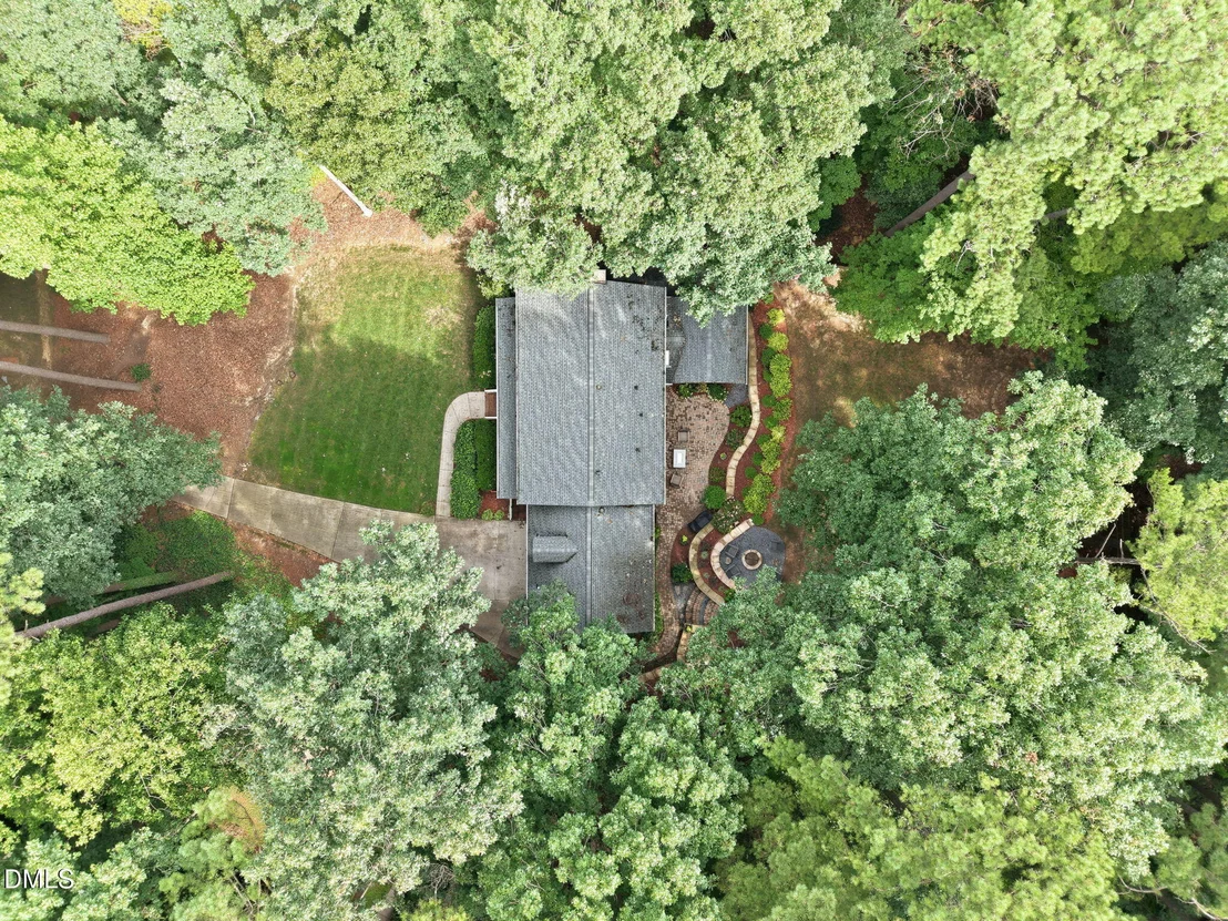 Photo of 4913 Springwood Drive