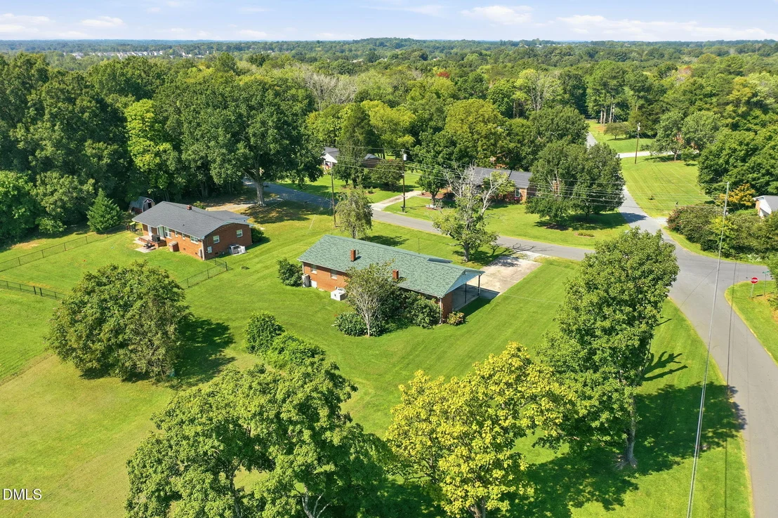 Photo of 1700 Parham Drive