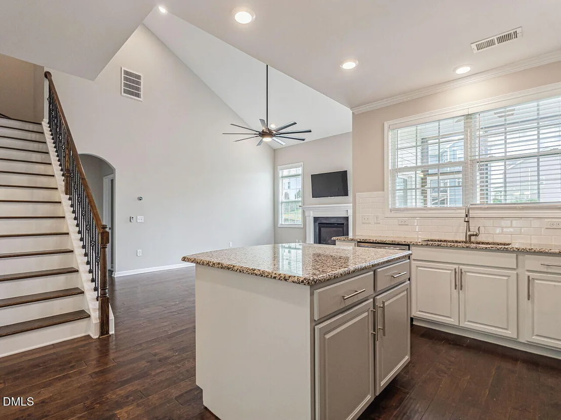 Photo of 1816 Longmont Drive
