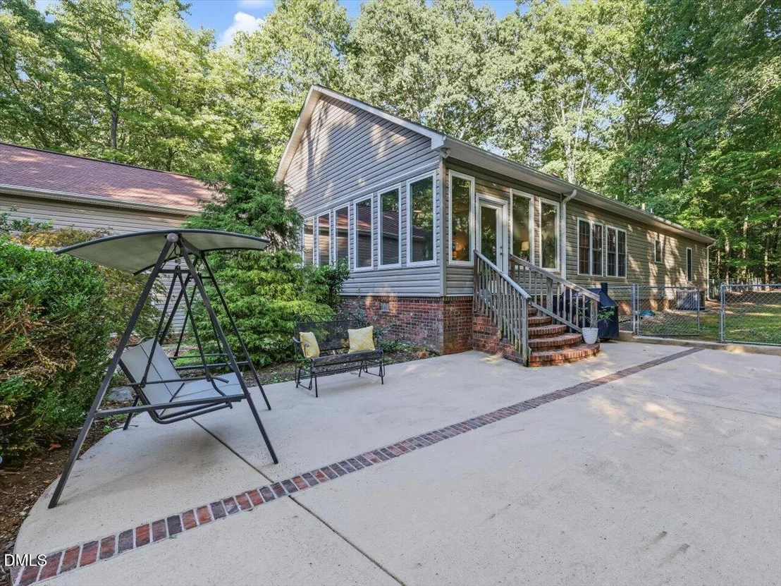 Photo of 4628 Harmony Lane