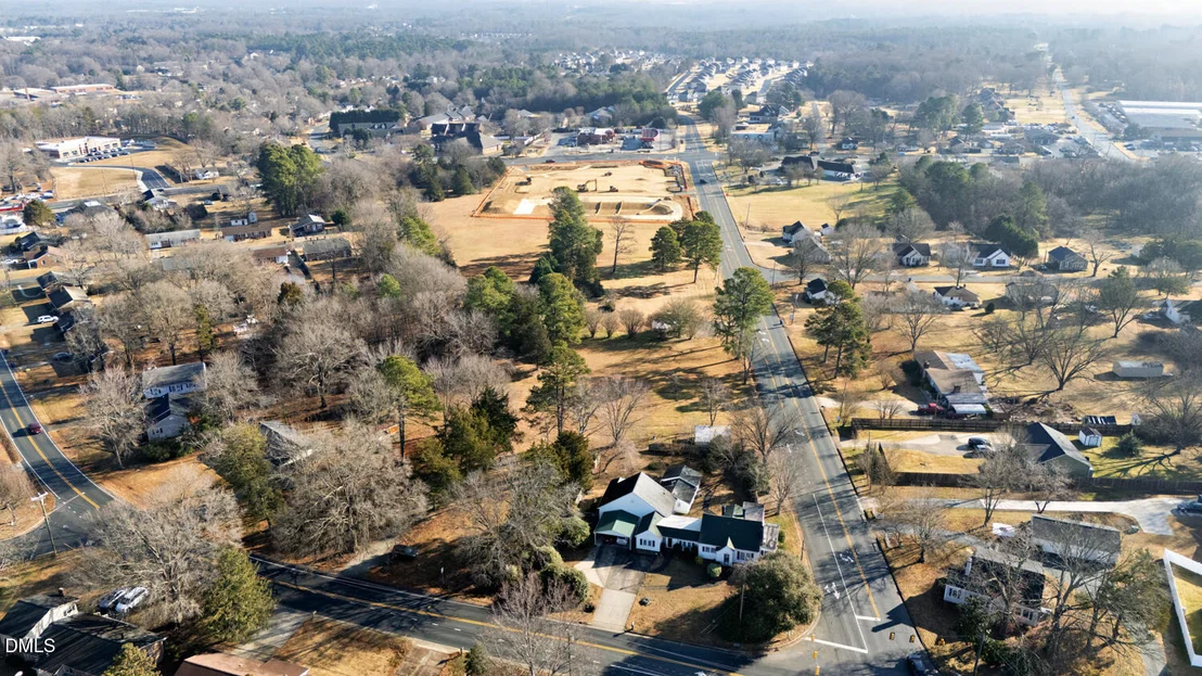 Photo of 1146 Rogers Road