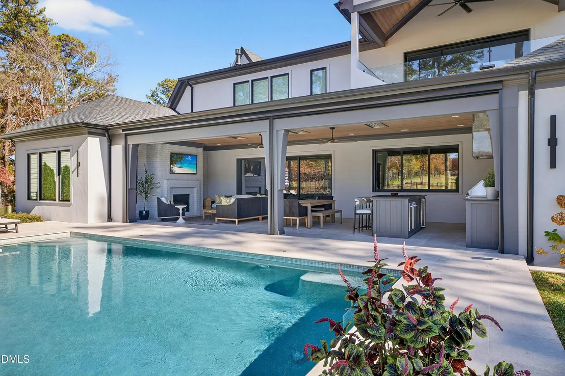 Photo of 7017 Rainwater Road