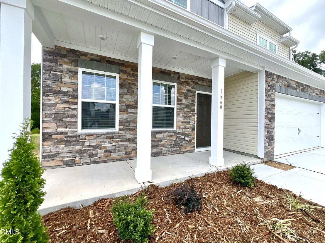 Photo of 1660 Solace Way