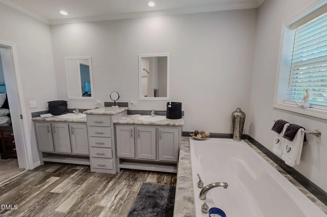 Photo of 45 Fox Crossing Drive