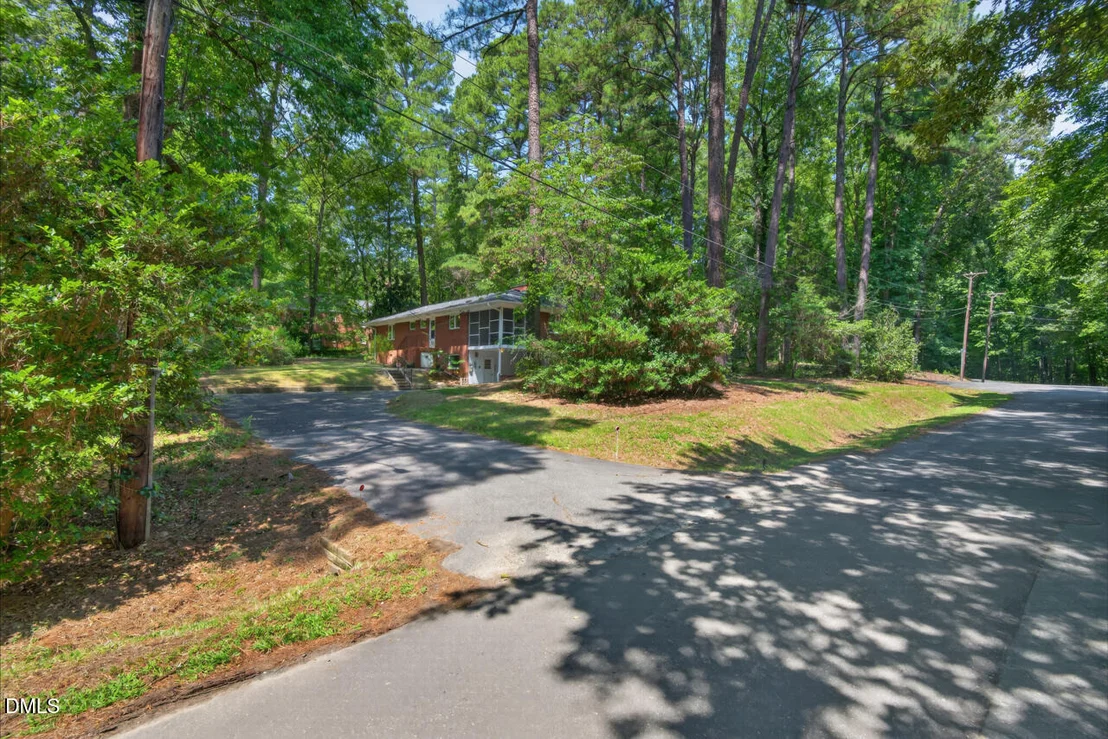 Photo of 3503 Eastis Drive