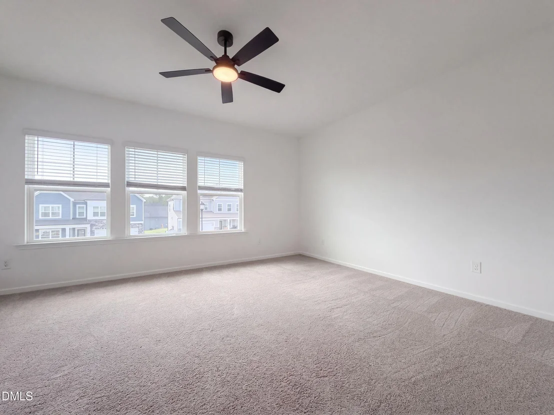 Photo of 109 S Stonemill Trail