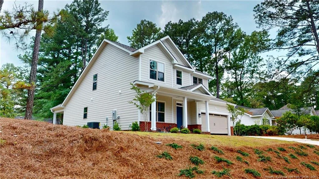 Photo of 125 Juniper Lake Road