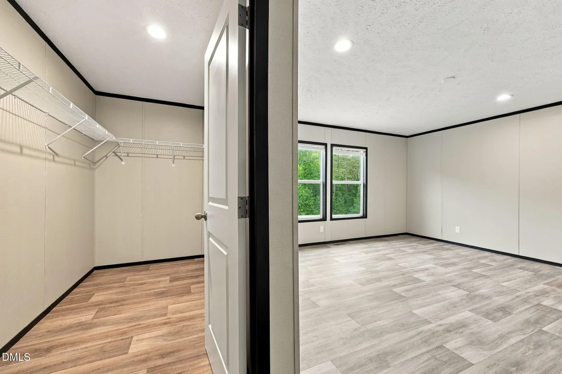 Photo of 8025 Cornwall Road