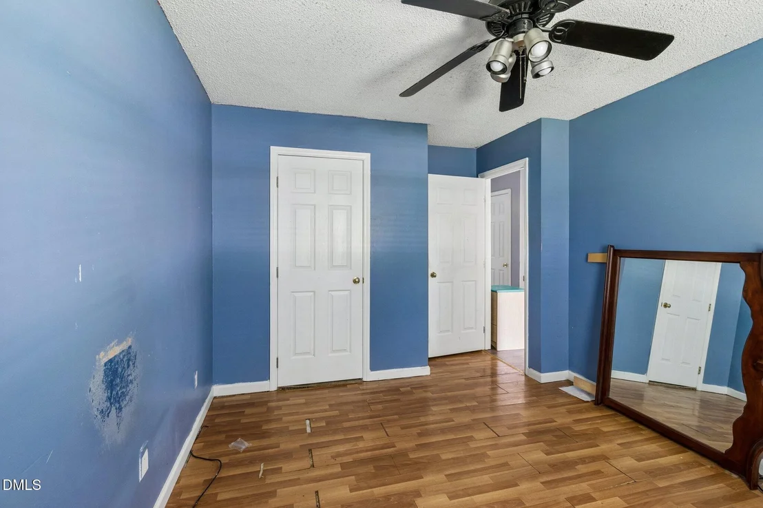 Photo of 6304 Walnut Glen Drive